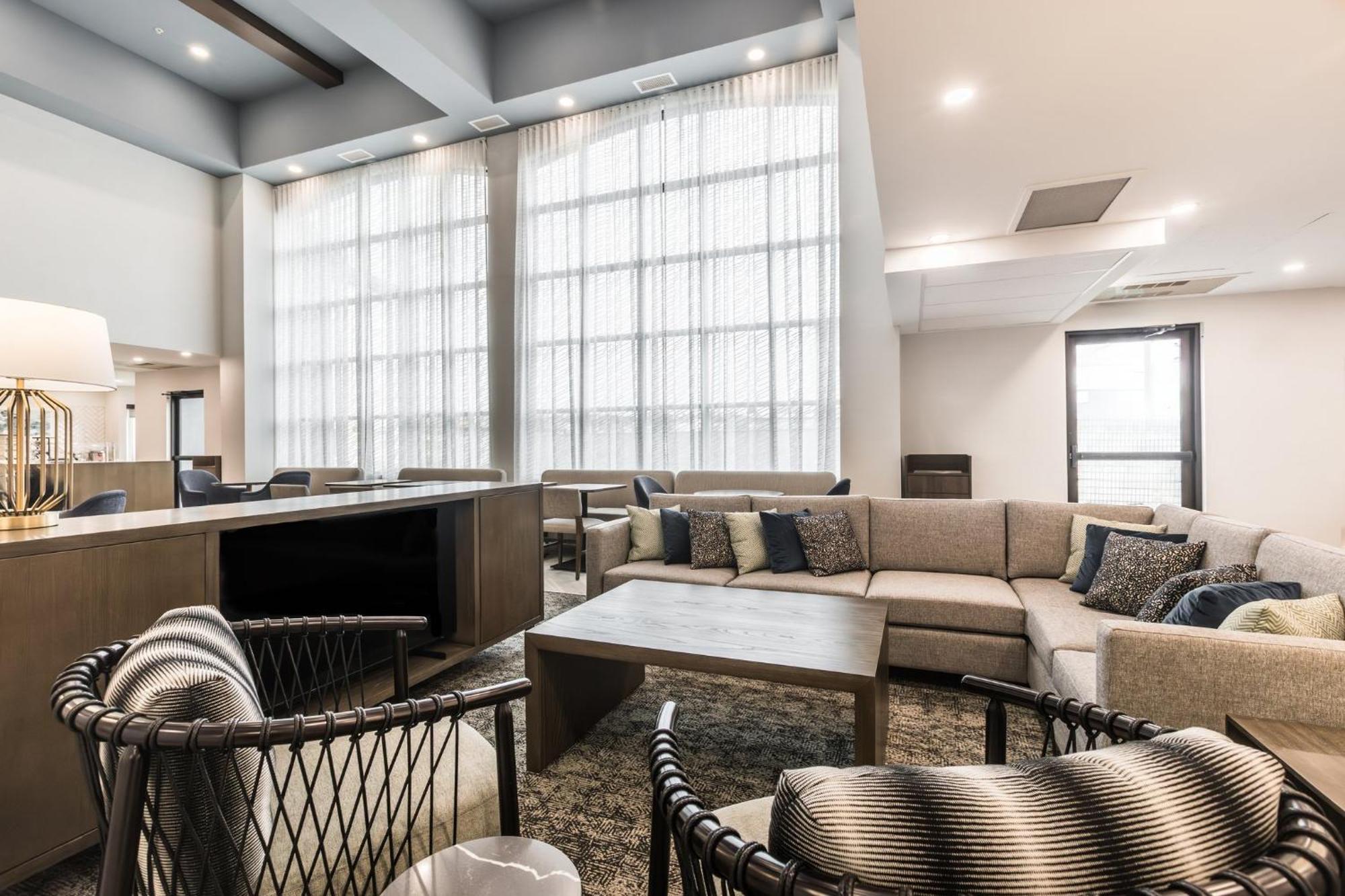 Staybridge Suites - Dawson Creek By Ihg Экстерьер фото
