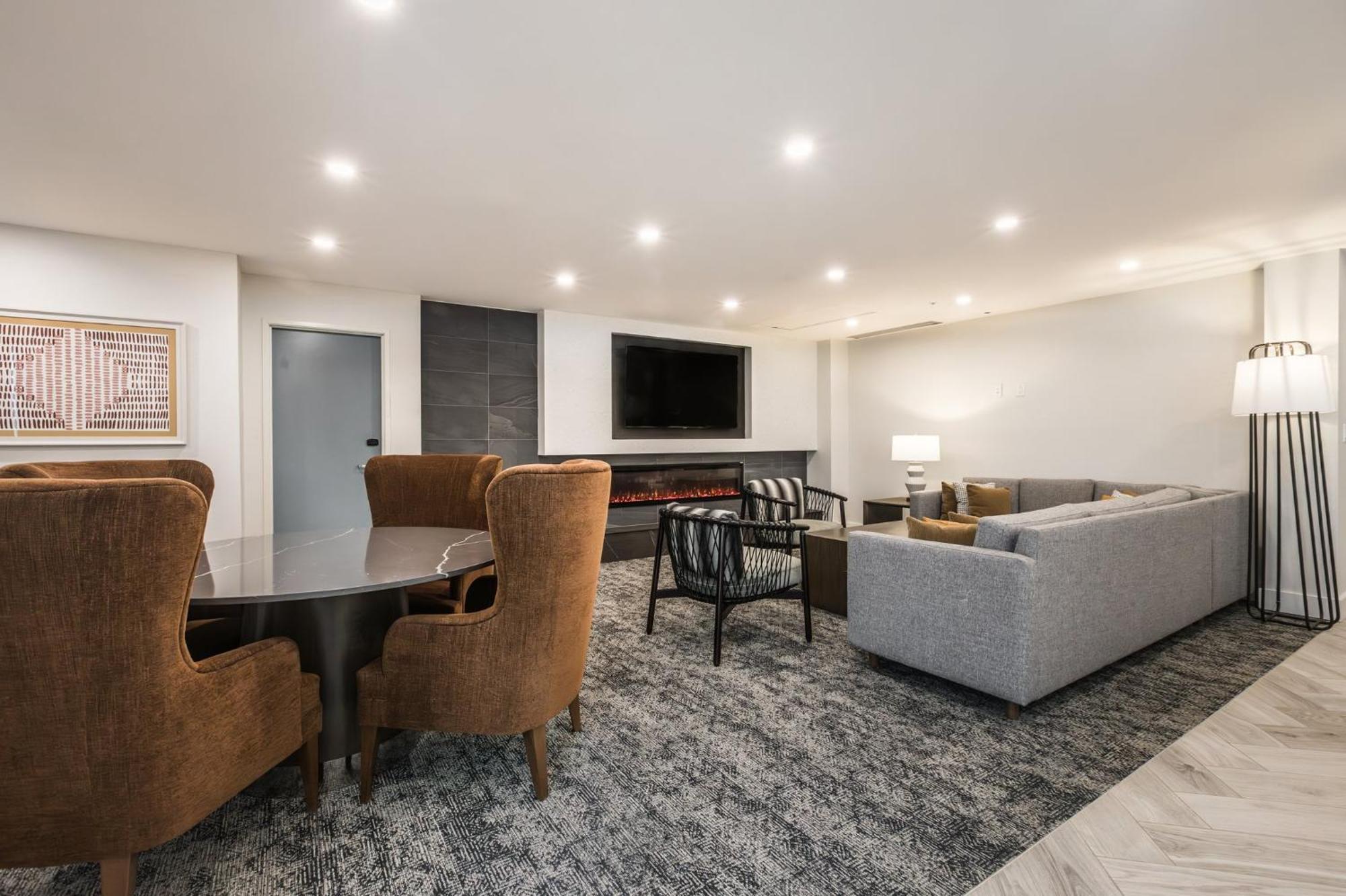 Staybridge Suites - Dawson Creek By Ihg Экстерьер фото