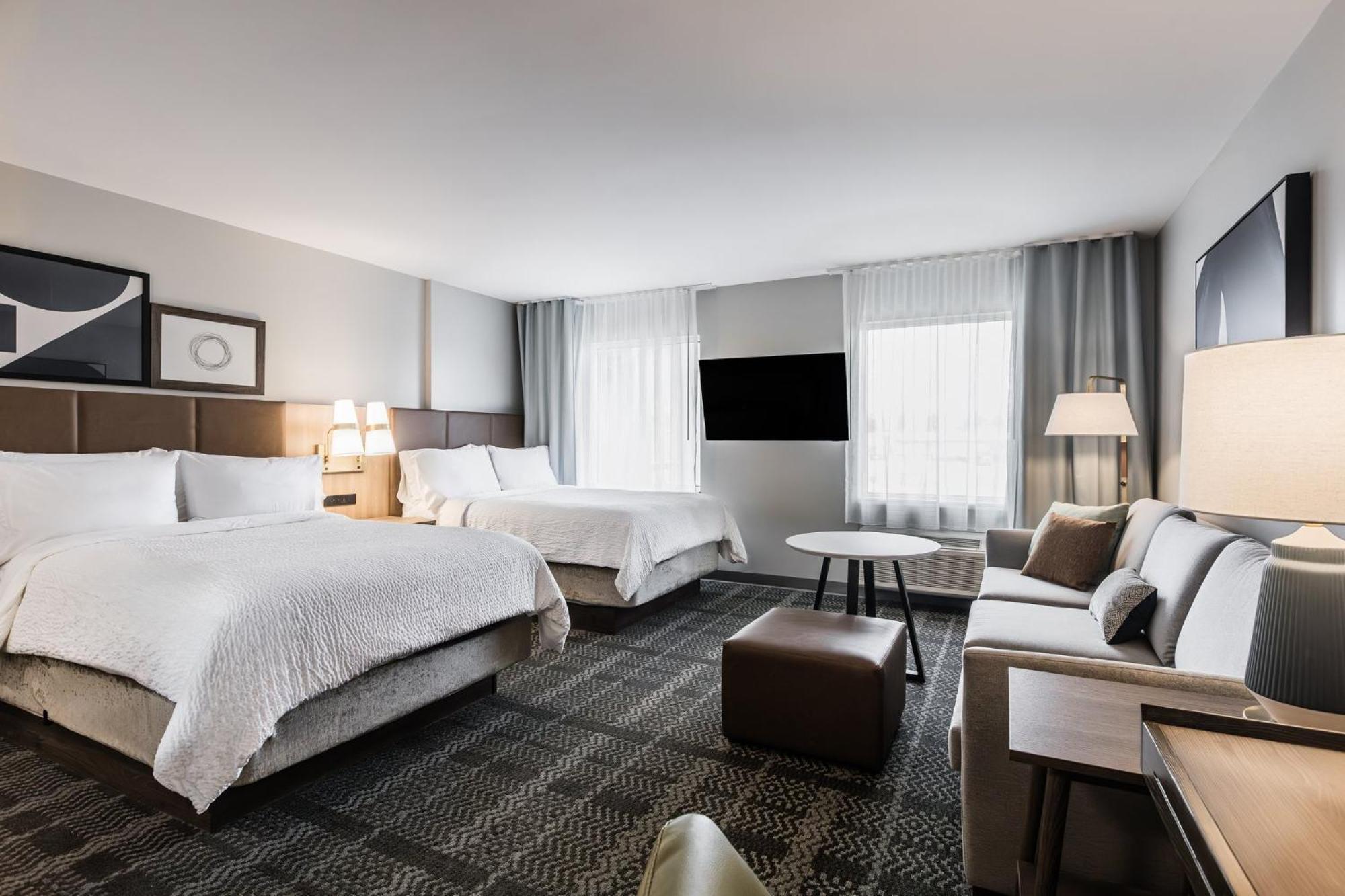 Staybridge Suites - Dawson Creek By Ihg Экстерьер фото